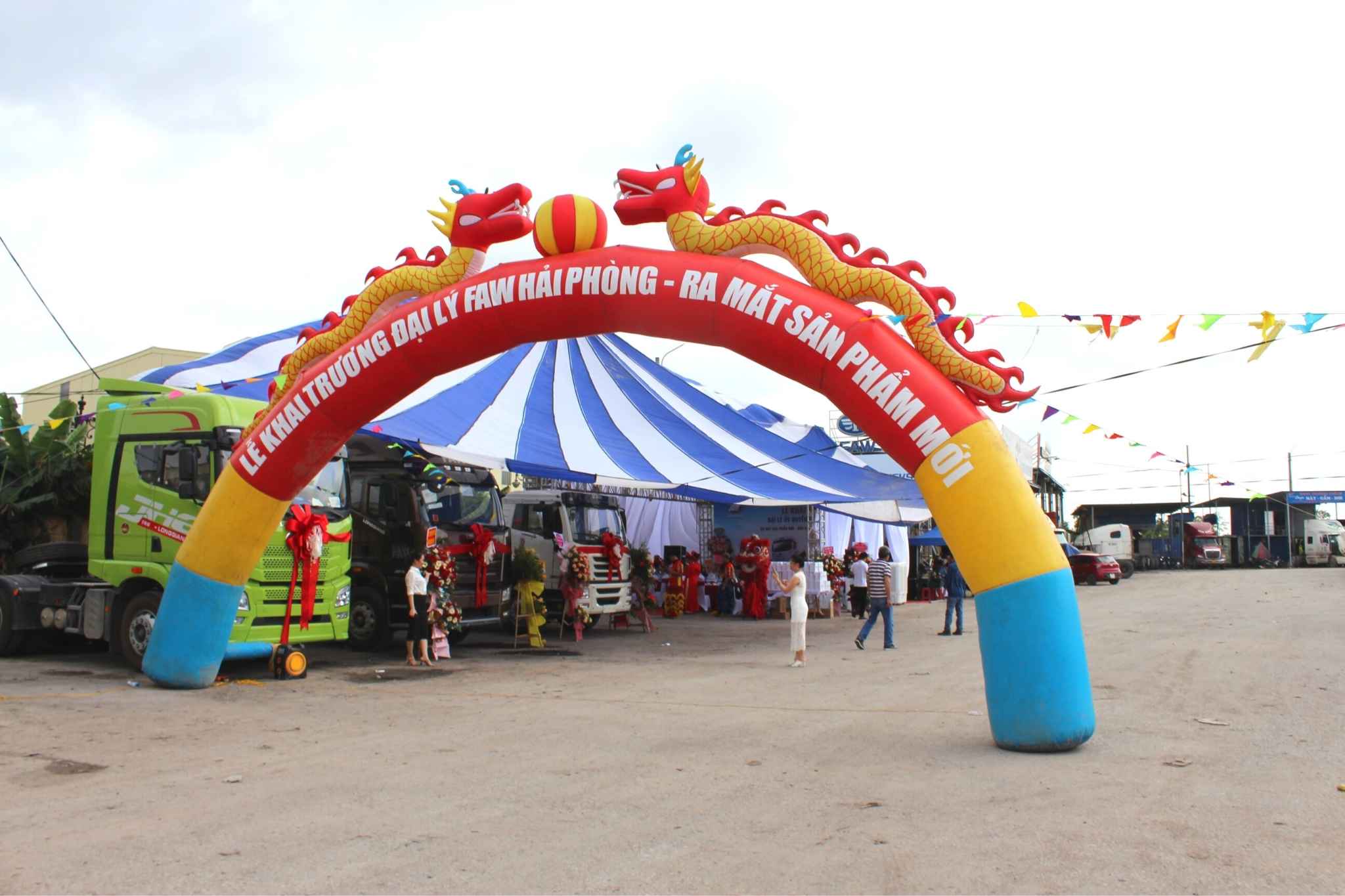 Khai trương Đại lý ủy quyền Faw Hải Phòng và ra mắt sản phẩm mới Faw J6P 375HP và Faw JH6 460HP 2022