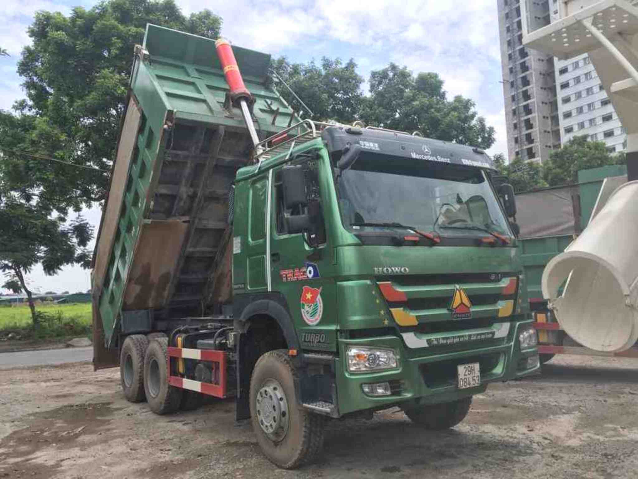 Có nên mua xe ben Howo cũ hay không ? Lưu ý khi mua xe ben Howo cũ