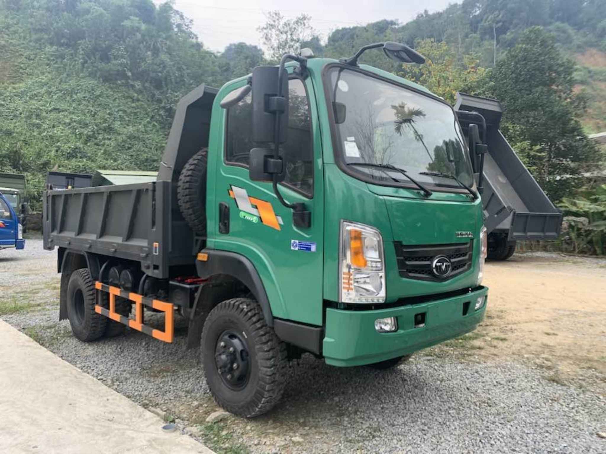 Xe Ben TMT 5 Tấn KC7050D