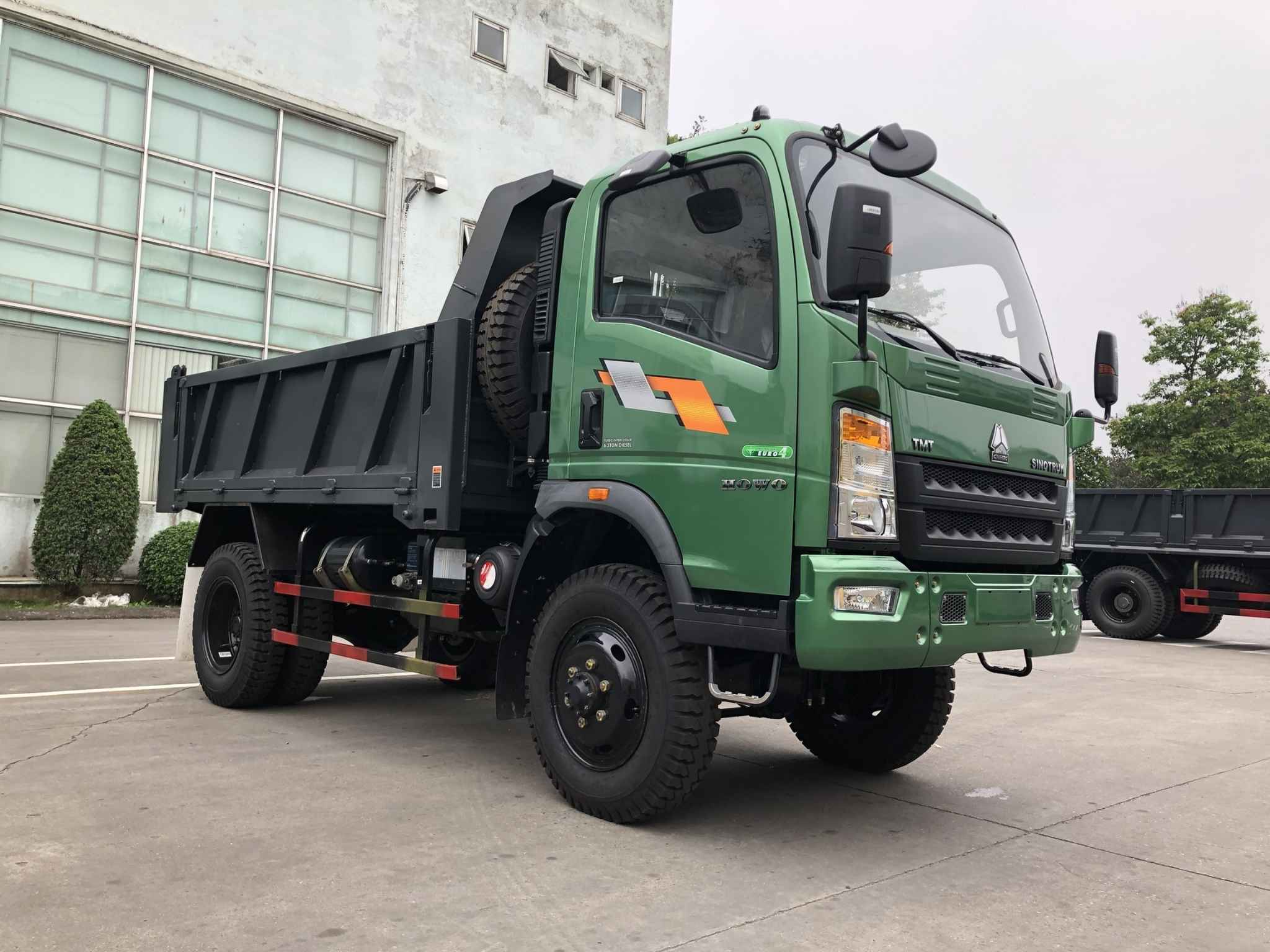 Xe Ben TMT Sinotruk 6t5 2 cầu ST8565D2